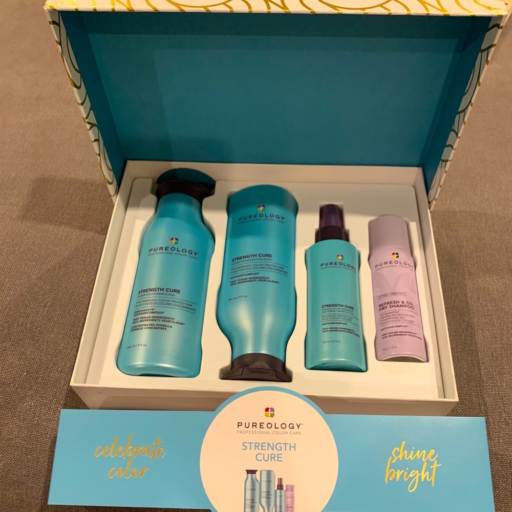 Pureology Strength Cure Holiday Kit